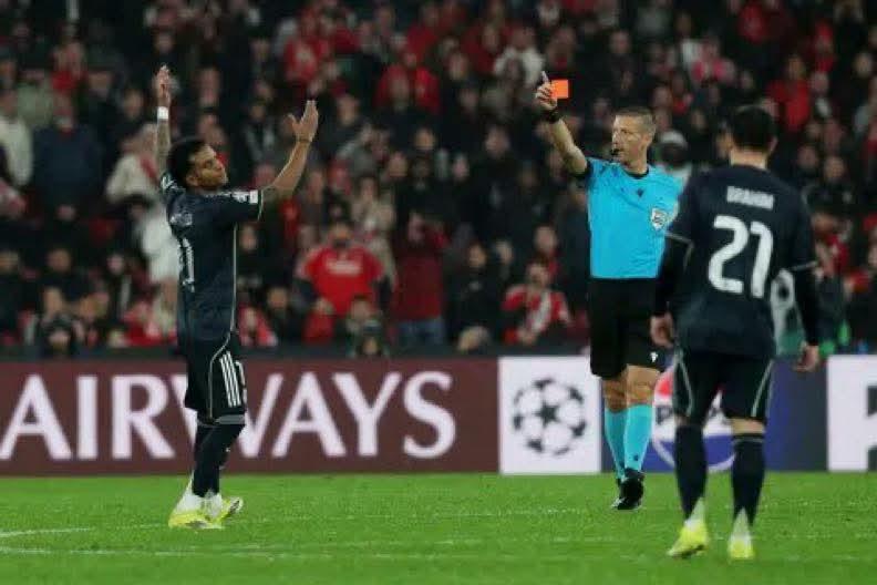 ޔުއެފާ އިން ރޮޑްރިގޯ ދެ މެޗަށް ސަސްޕެންޑްކޮށްފި