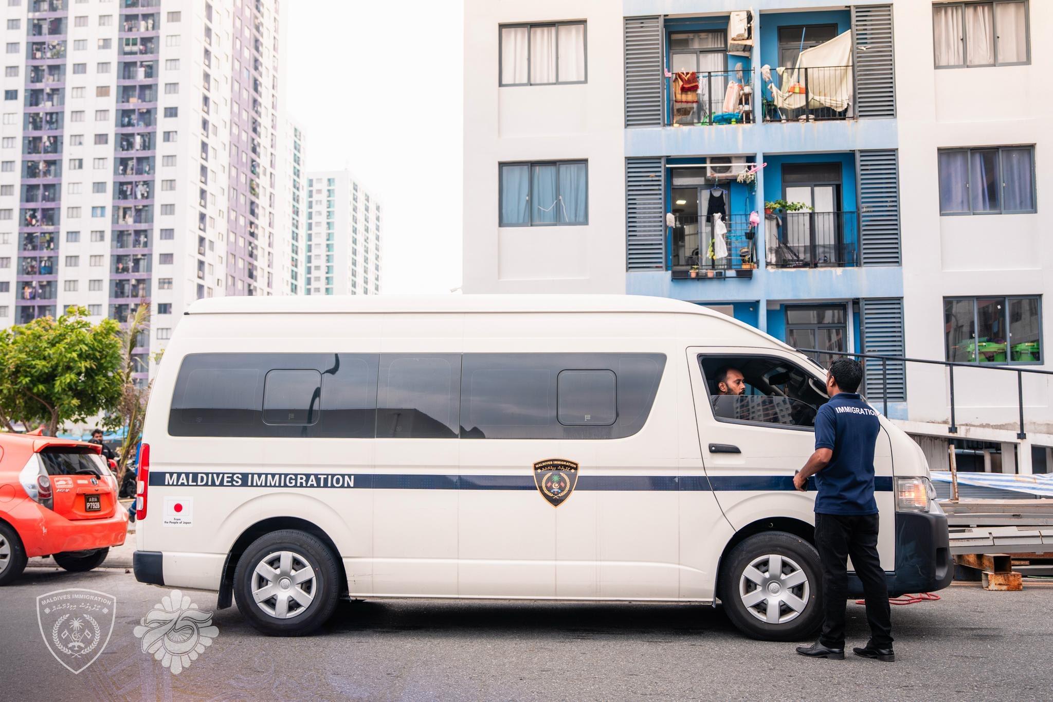 ހިޔާ ފްލެޓު ސަރަހައްދުން ޤަވާއިދާ ޚިލާފަށް މަސައްކަތް ކުރަމުންދިއަ 10 ބިދޭސީން ހައްޔަރުކޮށްފި