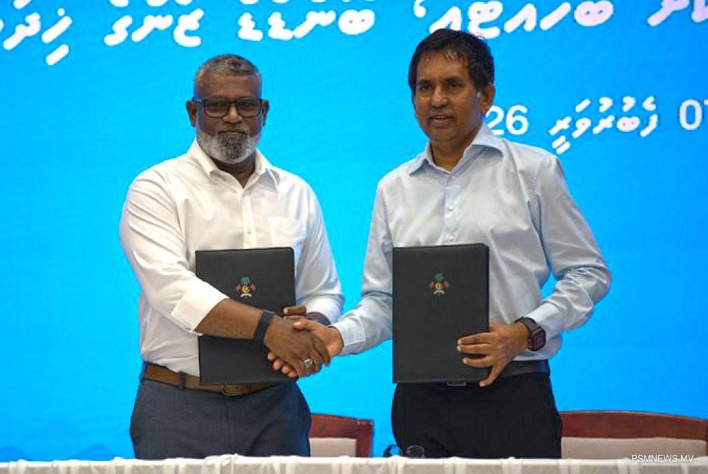ހިތަދޫ ވިޔަފާރި ބަނދަރުގައި ބޮންޑެޑް ޒޯންގެ ހިދުމަތް ގާއިމްކުރުމުގެ މަސައްކަތް ފަށައިފި