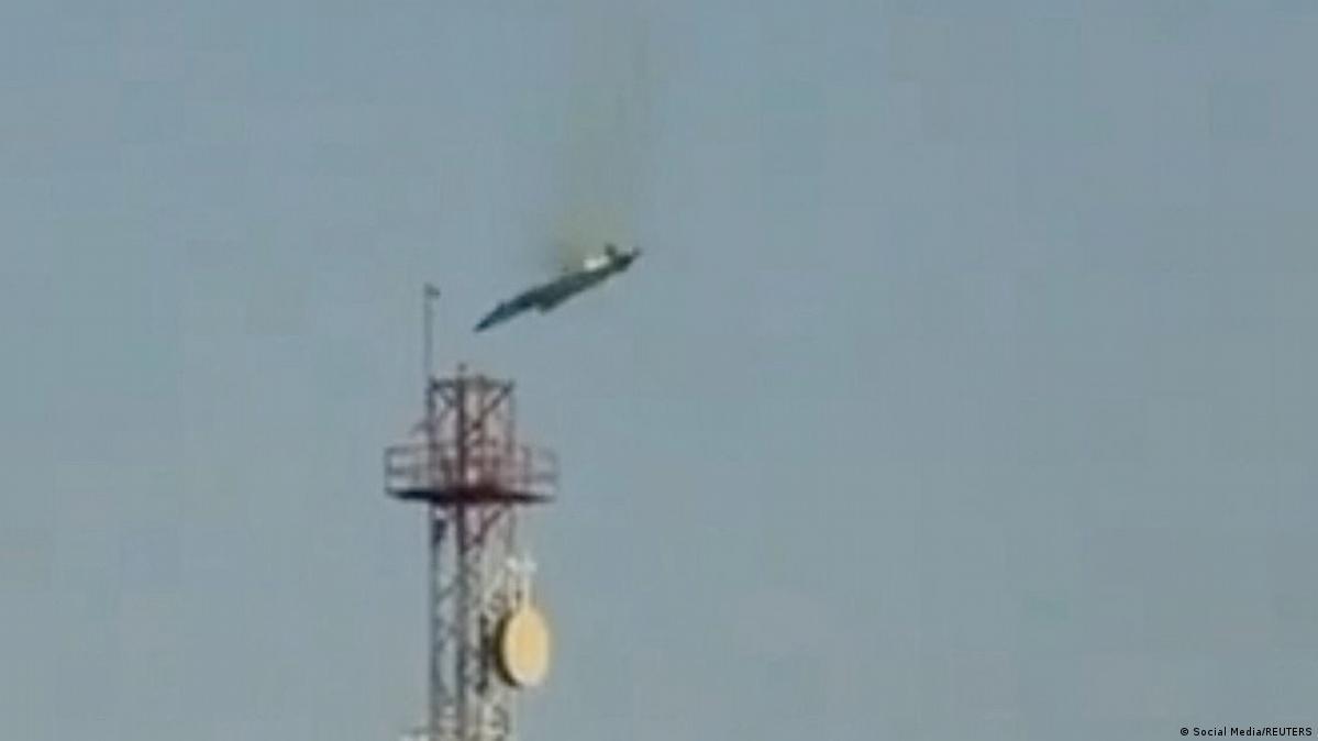 އެމެރިކާގެ ޖެޓުތަކަށް ހަމަލާދިނީ ކުވެއިތުގެ އަސްކަރިއްޔާއިން: ބުނީ "އޮޅުމަކުން" ކަމަށް!