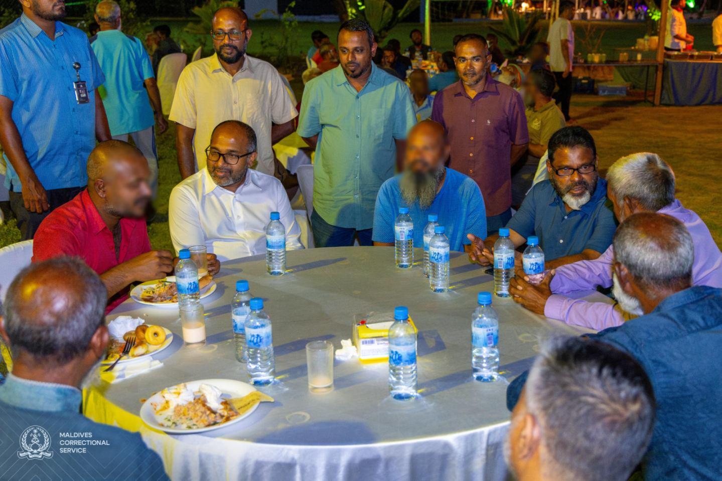 އައްސޭރި ޖަލުގައި ގައިދީންނަށް ރޯދަ ވިއްލުމެއް ބާއްވައިފި