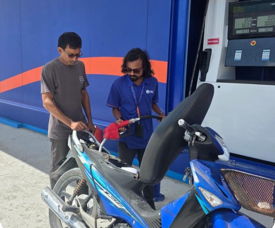 އޭދަފުށީ ފިއުލް ސްޓޭޝަންގެ ހިދުމަތް ފަށައިފި