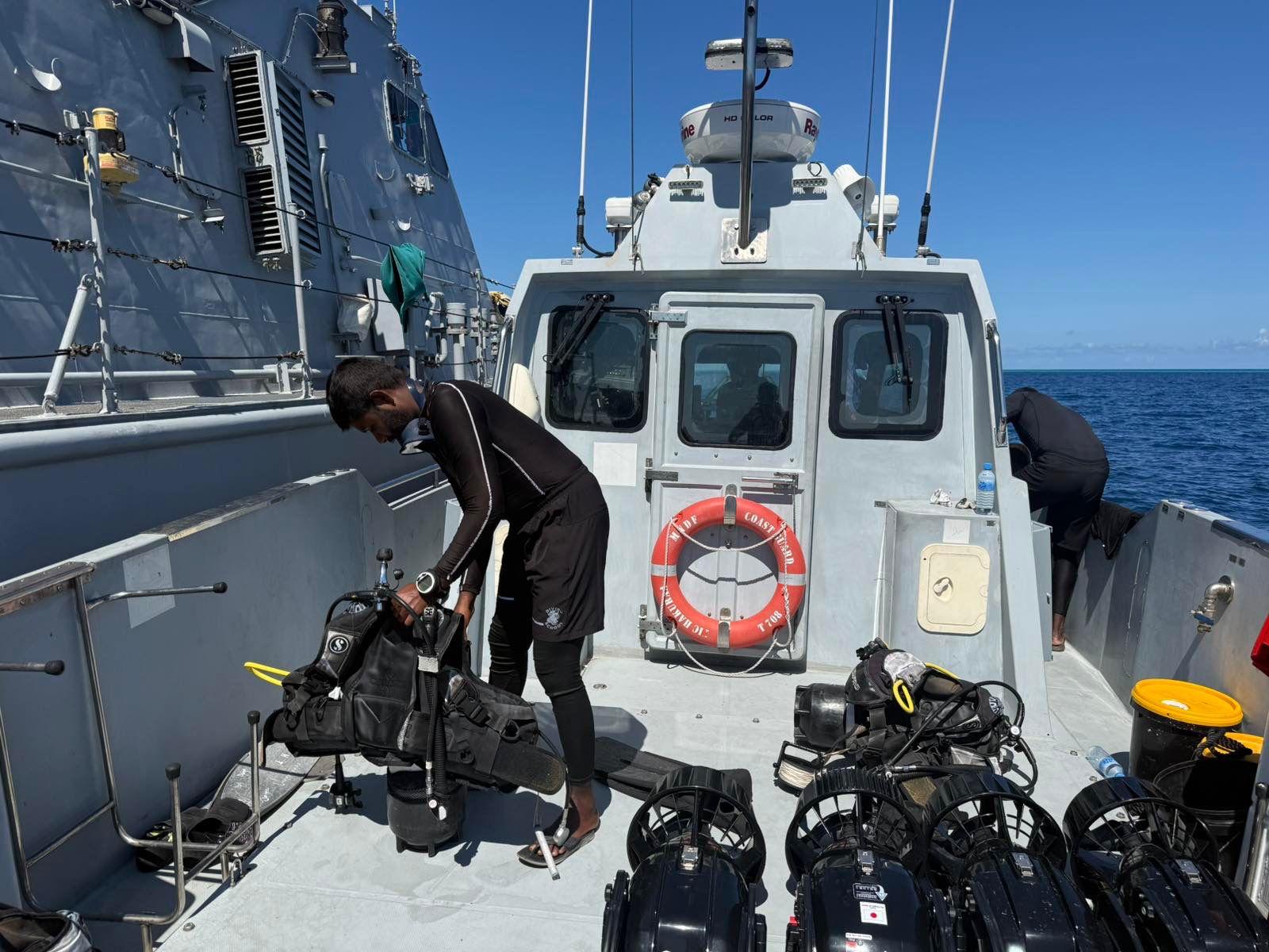 ކެޔޮދޫ ކައިރިން ގެއްލުނު ދެ މީހުން ހޯދުމަށް ބޮޑު ސަރަހައްދެއް ބަލައިފި