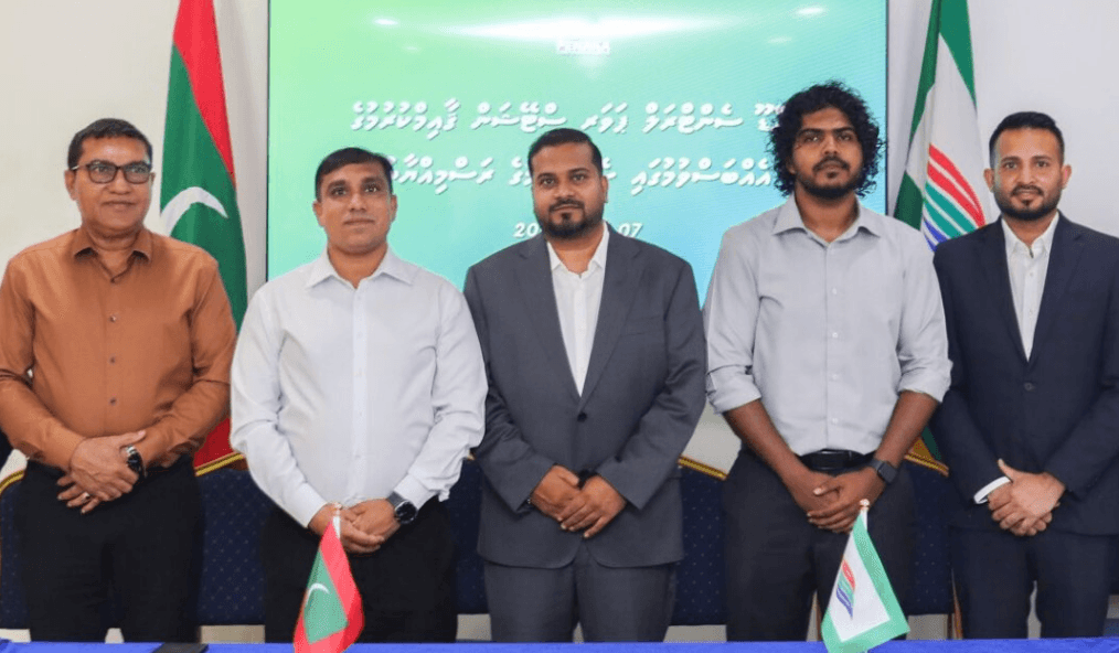 އައްޑޫ ސެންޓްރަލް ޕަވަރ ސްޓޭޝަންގެ މަސައްކަތް ނިންމުމަށް ދުބާއީގެ ޑެފިނިޓް ސޮލިއުޝަންސްއާއި ހަވާލުކޮށްފި