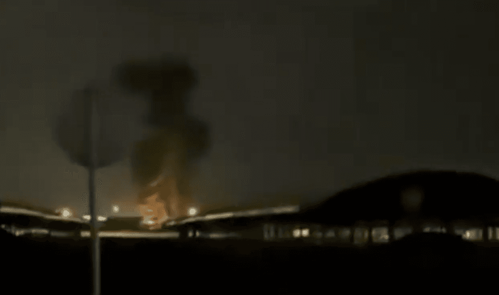 ކުވެއިތު އެއާޕޯޓުގެ ފިއުލް ޓޭންކަކަށް އިރާނުގެ ޑްރޯން ހަމަލާއެއް އަމާޒުވެ ރޯވެ އަނދަނީ