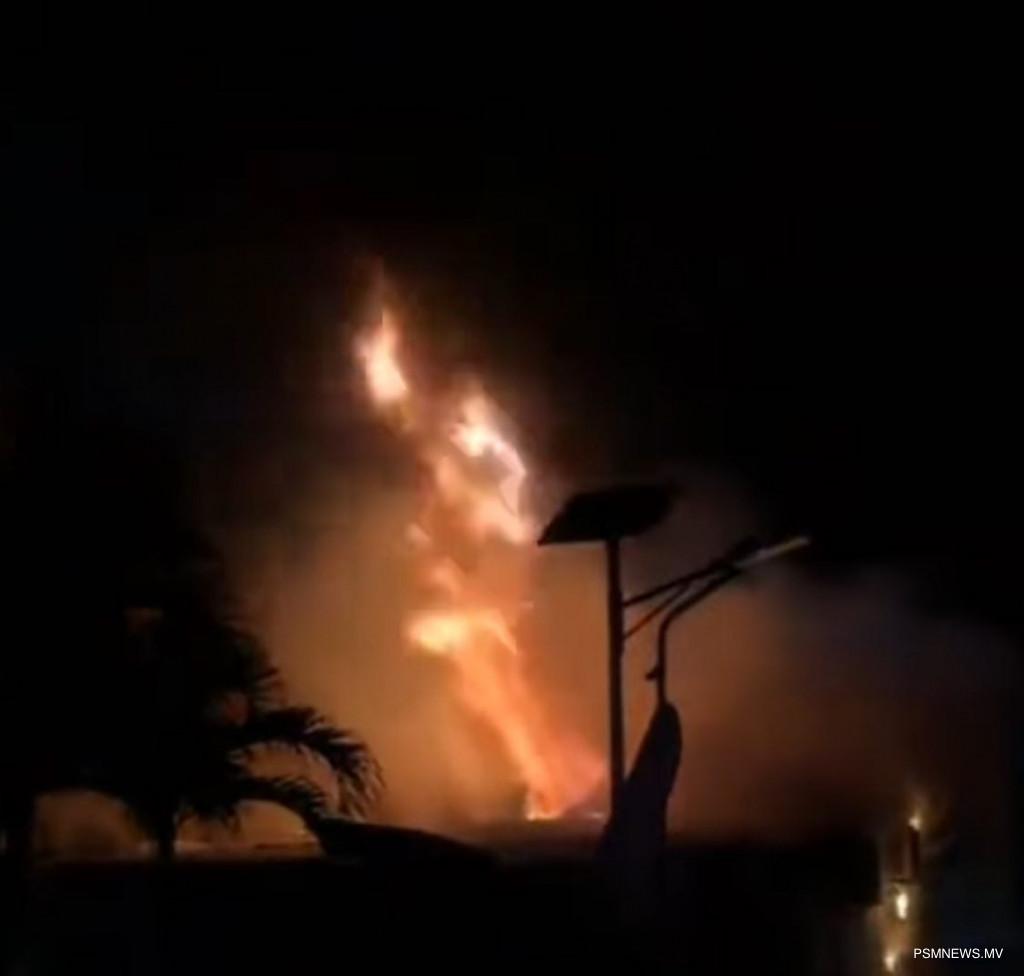 ދިގުރަށު އަލިފާނުގެ ހާދިސާ: މާލެ ގެނައި ދެމީހުންނަށް ފަރުވާ ދެމުންދަނީ ވެންޓިލޭޓަރުގައި!