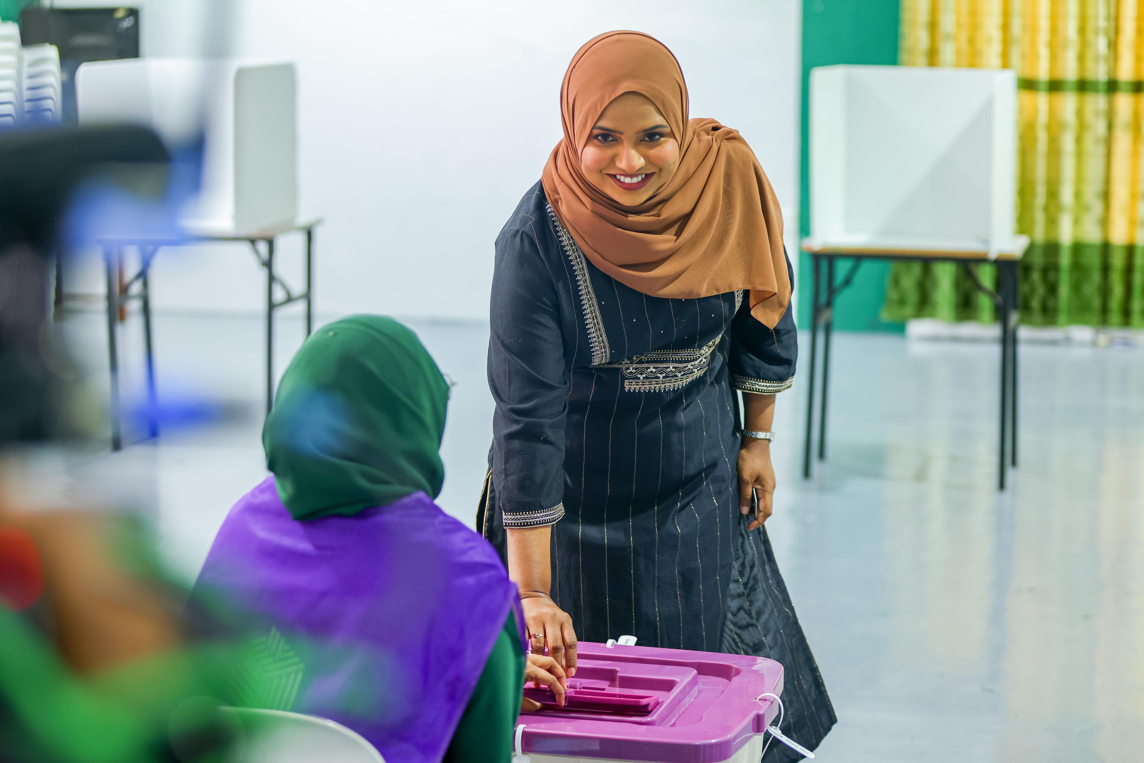 3 ގަޑިއިރުން 20 އިންސައްތަ މީހުން ވޯޓު ލައިފި