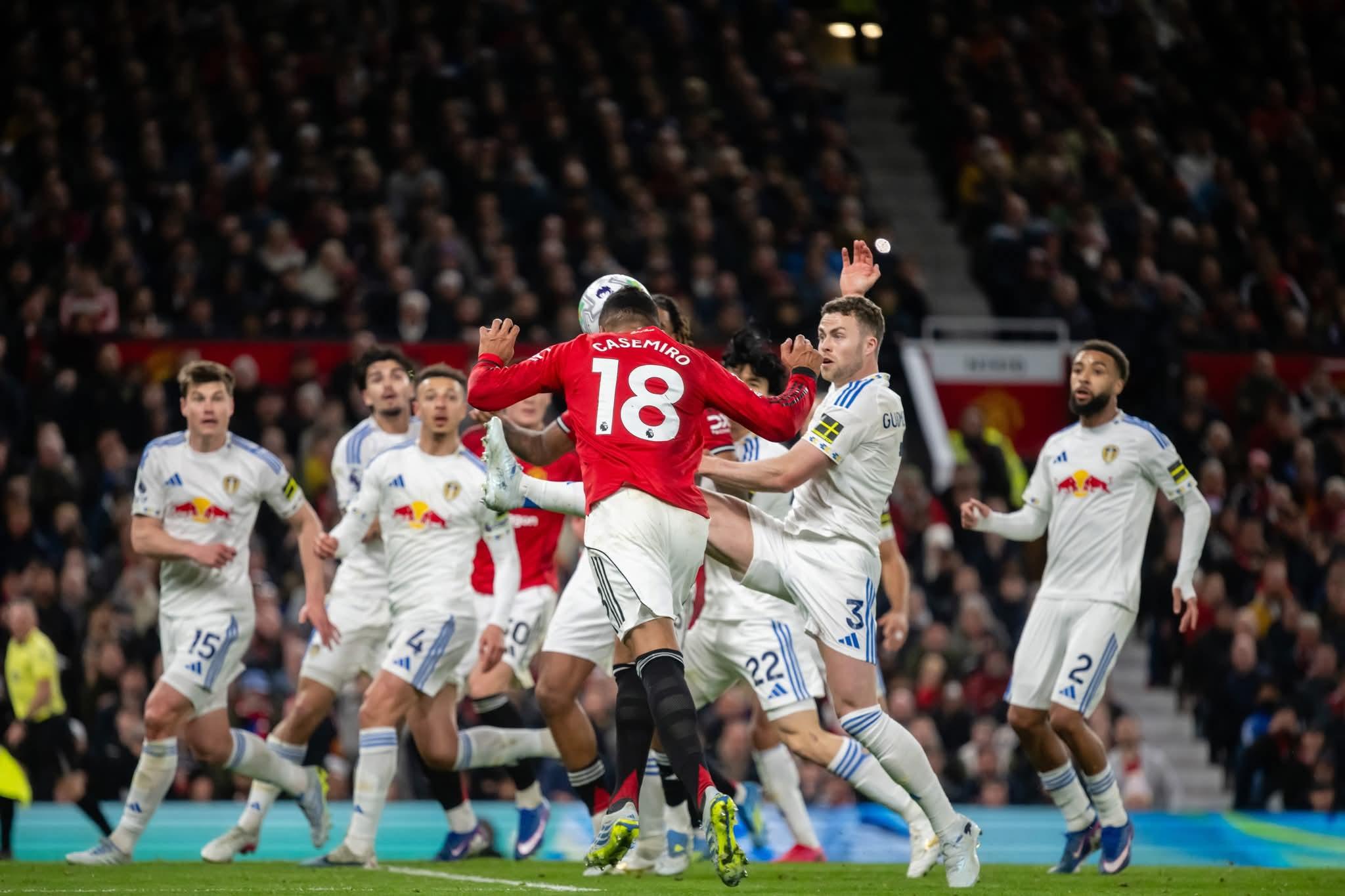 ރަށުން ބޭރުގައި ޔުނައިޓެޑް އަތުން ލީޑްސްއަށް ތާރީޚީ މޮޅެއް