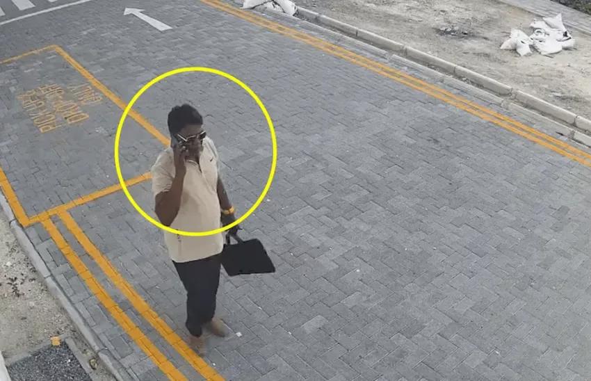 ފޯނެއް ވަގަށް ނެގި މީހަކު ހޯދަނީ 