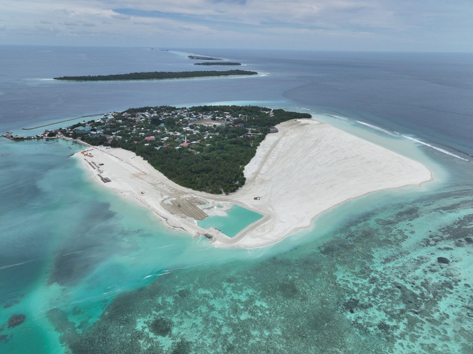 ވޭމަންޑޫގެ ބިން ހިއްކާ ނިންމާލައިފި