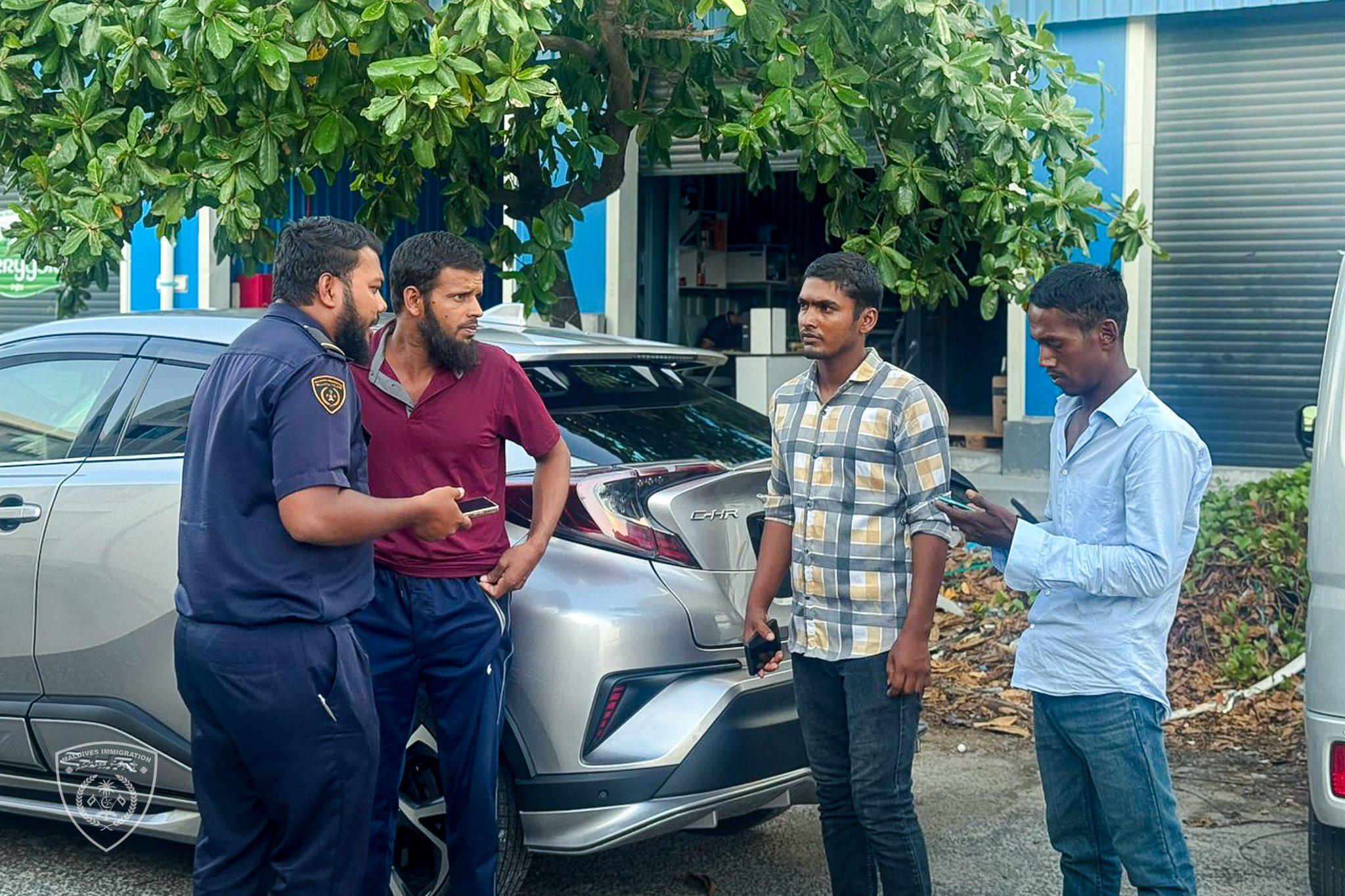 ގަވާއިދާ ހިލާފަށް އުޅެމުންދިަޔ5 ބިދޭސީއަކު އަތުލައިގެންފި