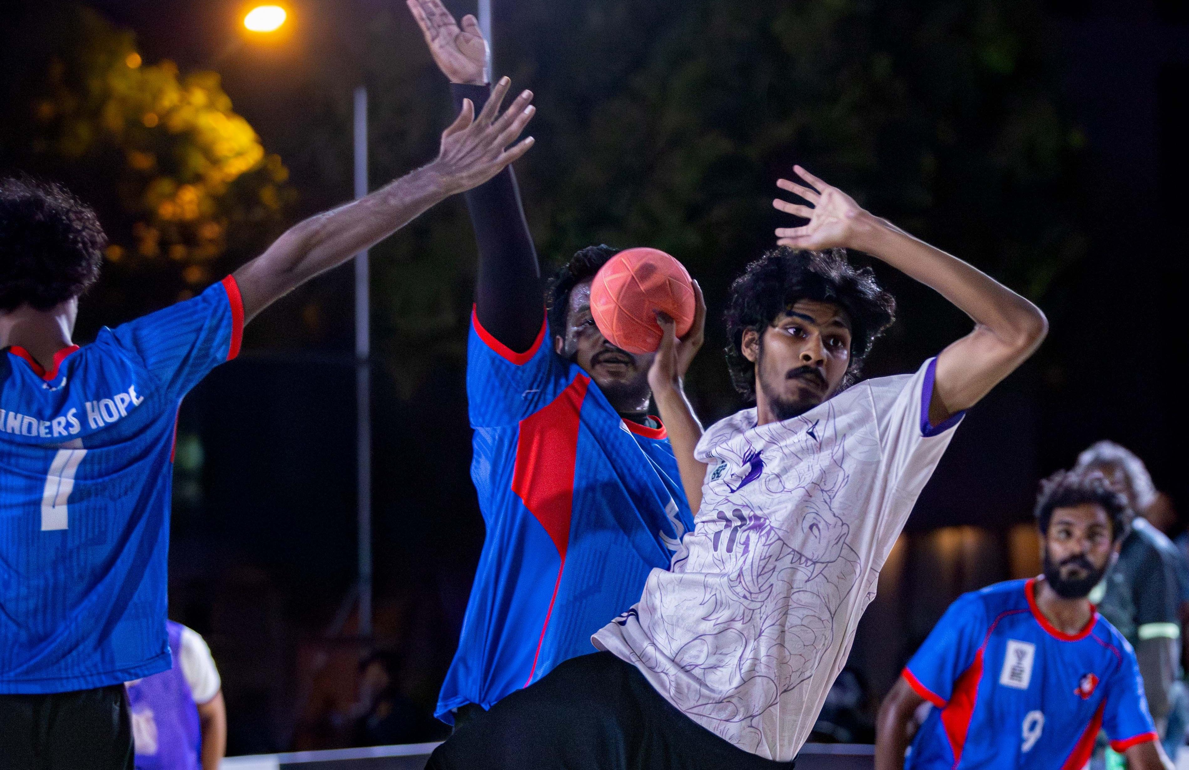 އެސްޖީސީ އިން ސެމީފައިނަލް ޔަގީންކުރިއިރު،، އޮނި އެސްސީ އާއި މައިދާން އެސްސީ ޕްލޭއޮފްއަށް