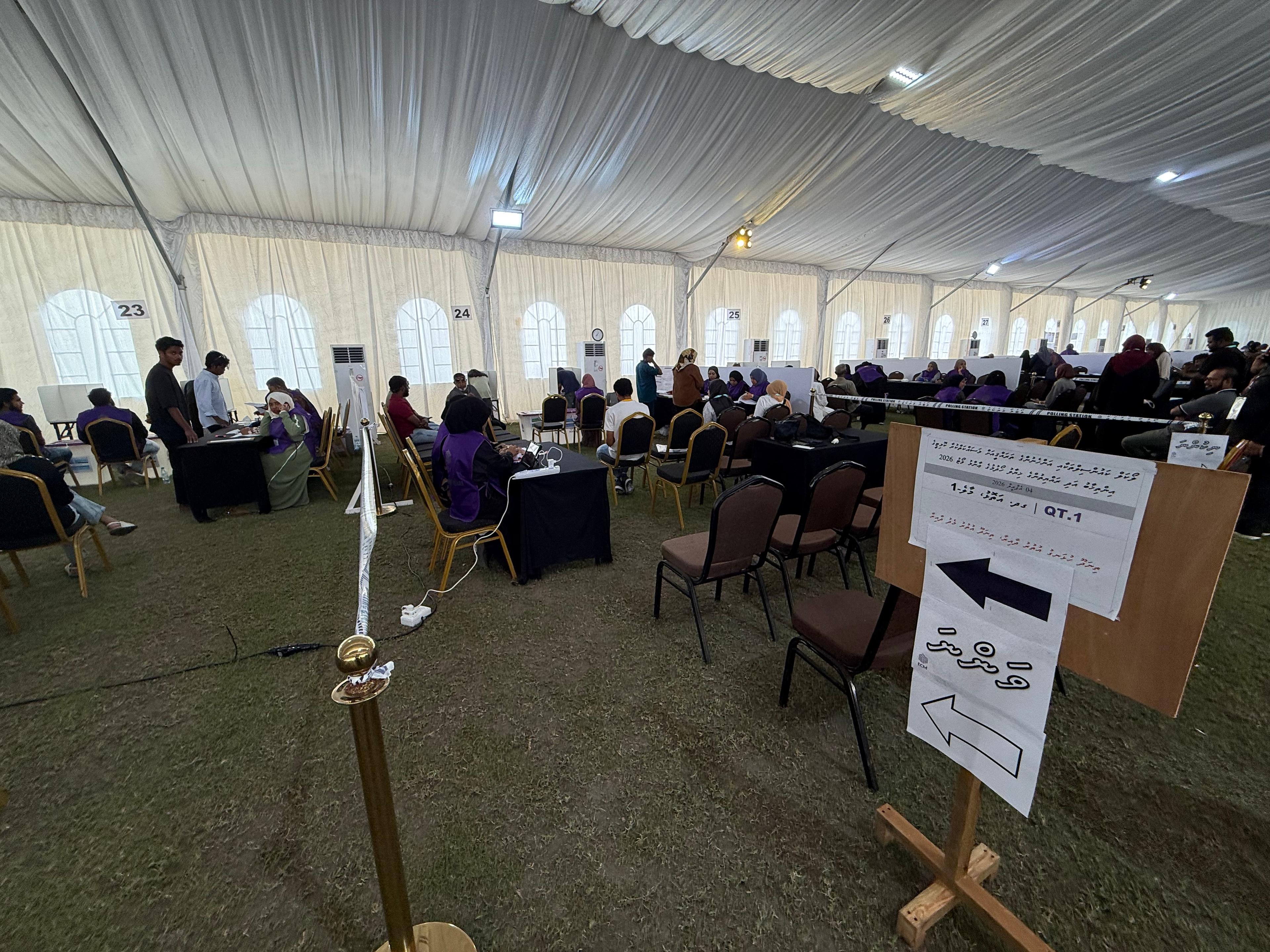 އިންތިހާބުގެ ވޯޓުލުން ފެށިއްޖެ