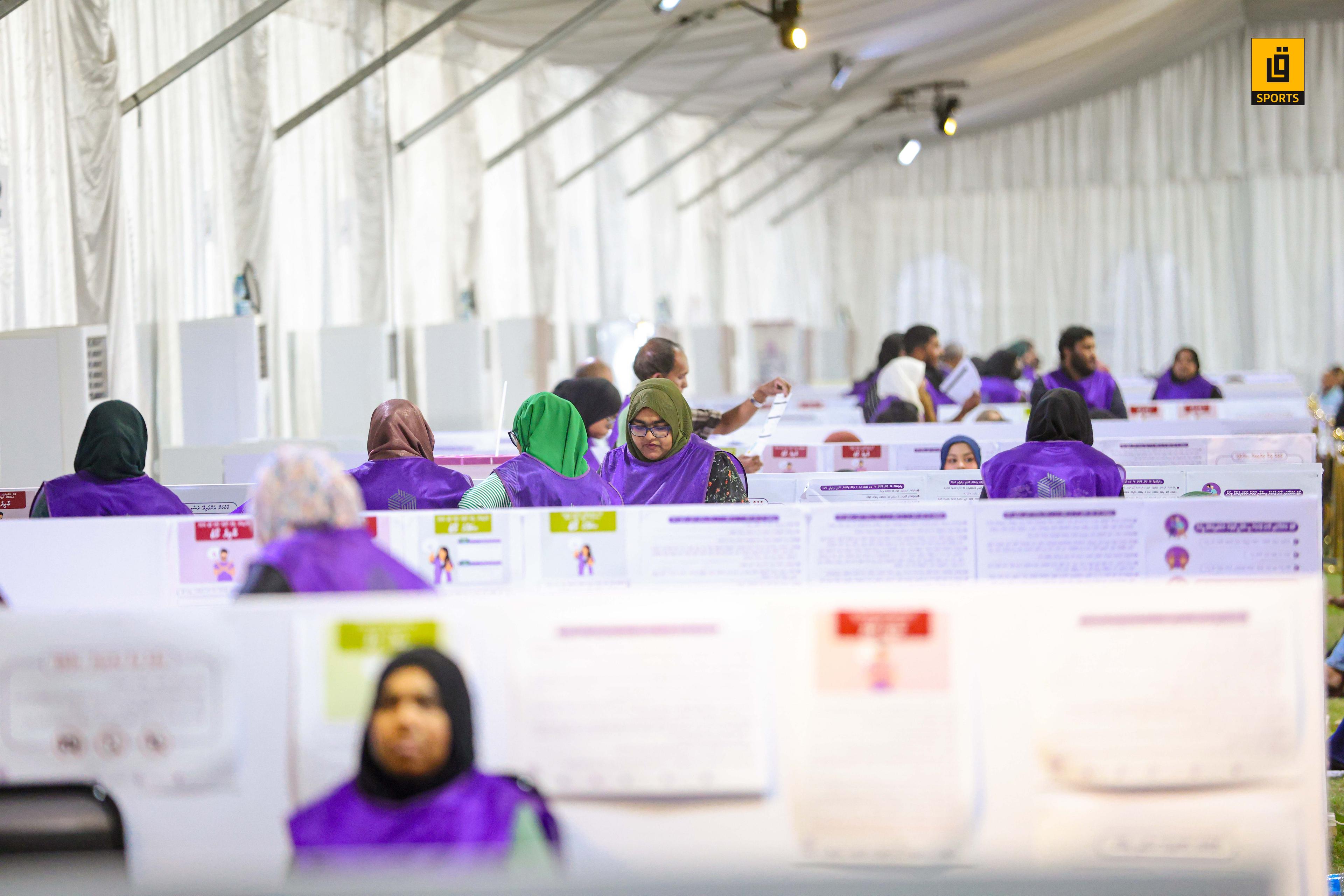 ވީހާވެސް ގިނަބަޔަކު އަވަހަށް ނުކުމެ ވޯޓުލުމަށް އިލްތިމާސްކޮށްފި