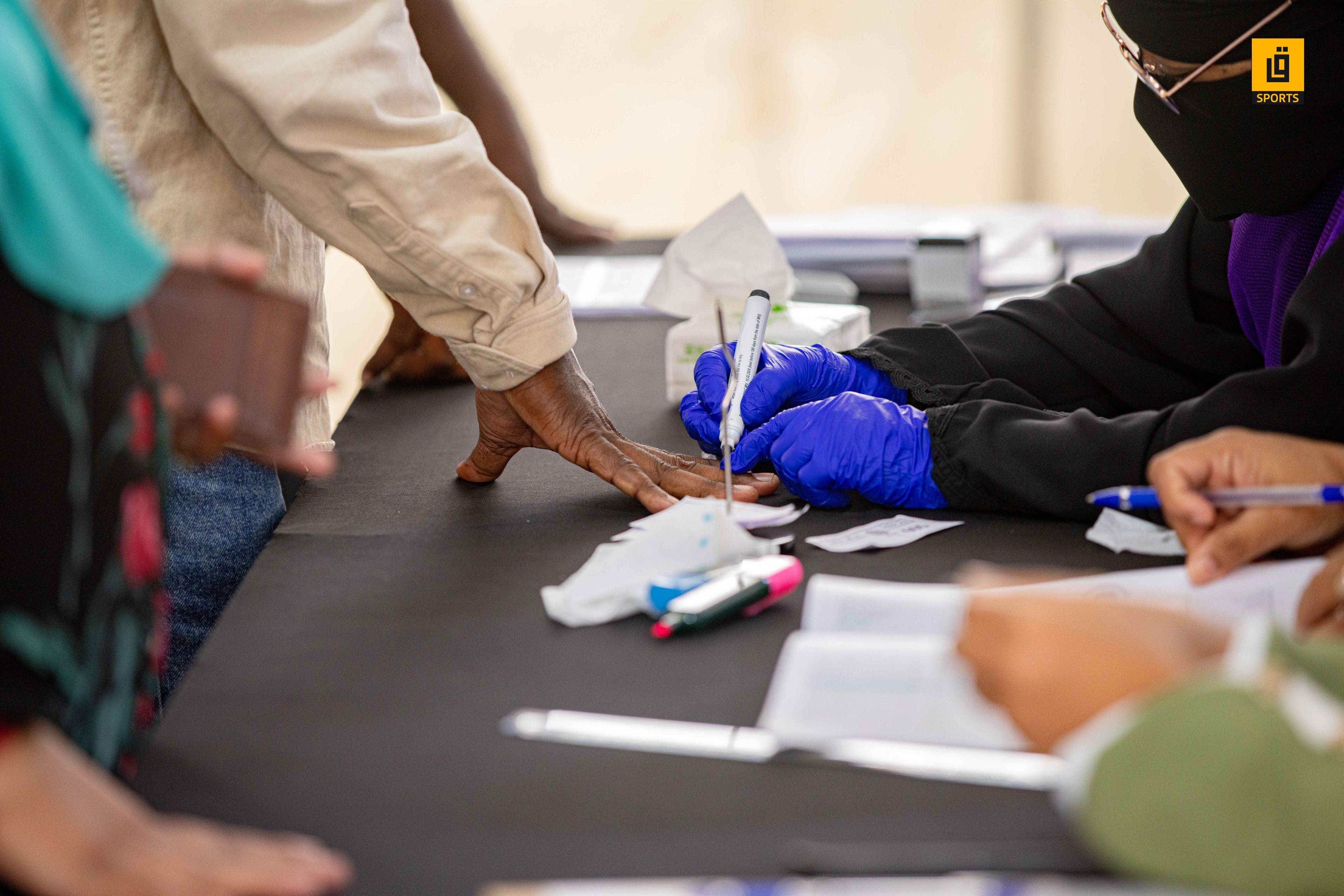 ތިނެއް ޖެހުމާއި ހަމައަށް ވޯޓުލީ 3892 މީހުން!