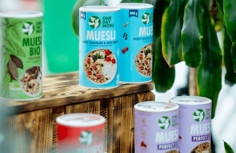 އެސްޓީއޯ ޖެނެރަލް ޓްރޭޑިންގުން ރާއްޖެއަށް 'ވަން ޑޭ މޯ' ގެ ޕްރޮޑަކްޓްތައް ތަޢާރަފް ކޮށްފި 