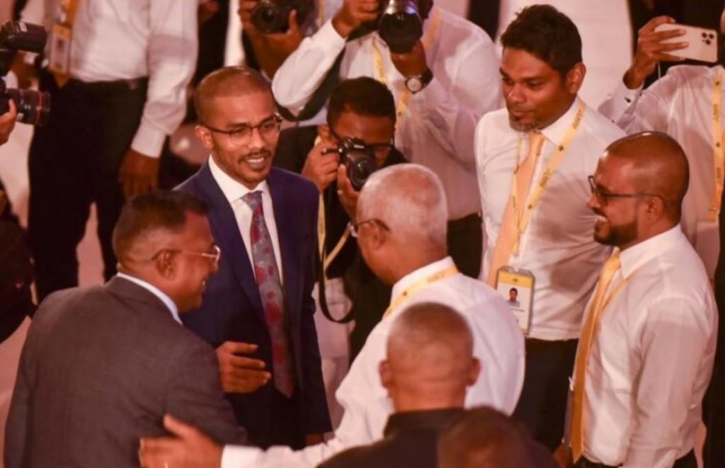 އެމްޑީޕީގެ ޗެއާޕާސަންކަމަށް އަލްހާން ވާދަކުރައްވަނީ