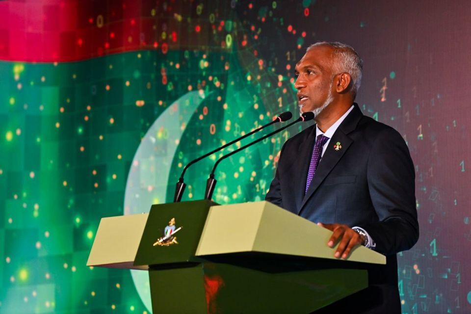 ދިވެހިންގެ ހިމާޔަތާއި ރައްކާތެރިކަމަށް ރުކުރުވާލެވިފައިވާ ލަޝްކަރަކީ ސިފައިން - ރައީސް