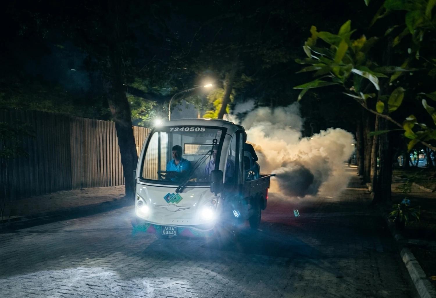 މަދިރި ނައްތާލުމުގެ މަސައްކަތުގެ ތެރެއިން ސިޓީ ކައުންސިލުން 5،000 އަށްވުރެ ގިނަ ތަން ބަލައި ފާސްކޮށްފި