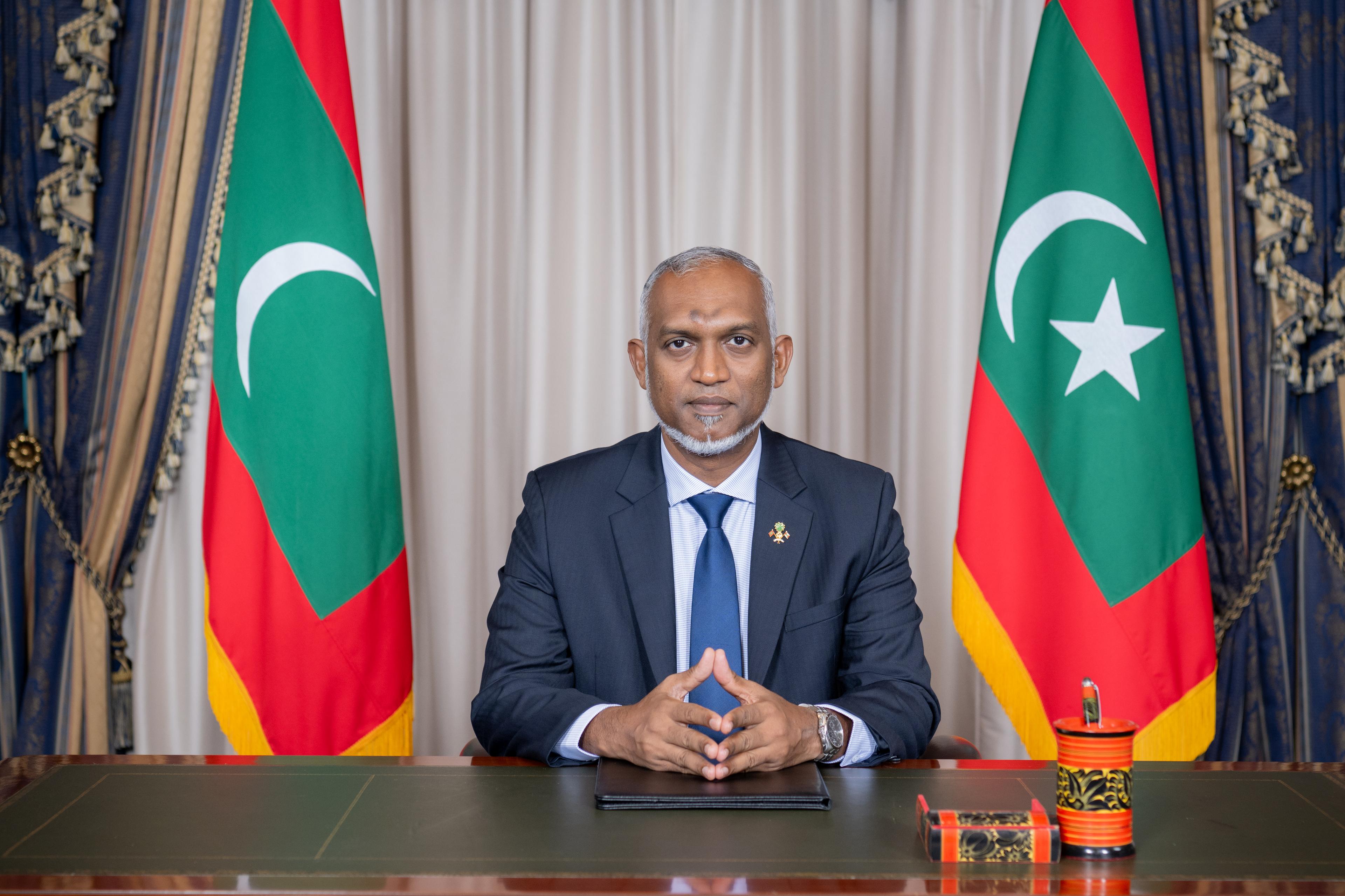 މަސައްކަތްތެރިންގެ ހައްގުތައް ރައްކާތެރިކޮށް، ކުރިއެރުވުމުގައި ސަރުކާރުން ގެންގުޅެނީ އަދުލުވެރި ސިޔާސަތެއް - ރައީސް