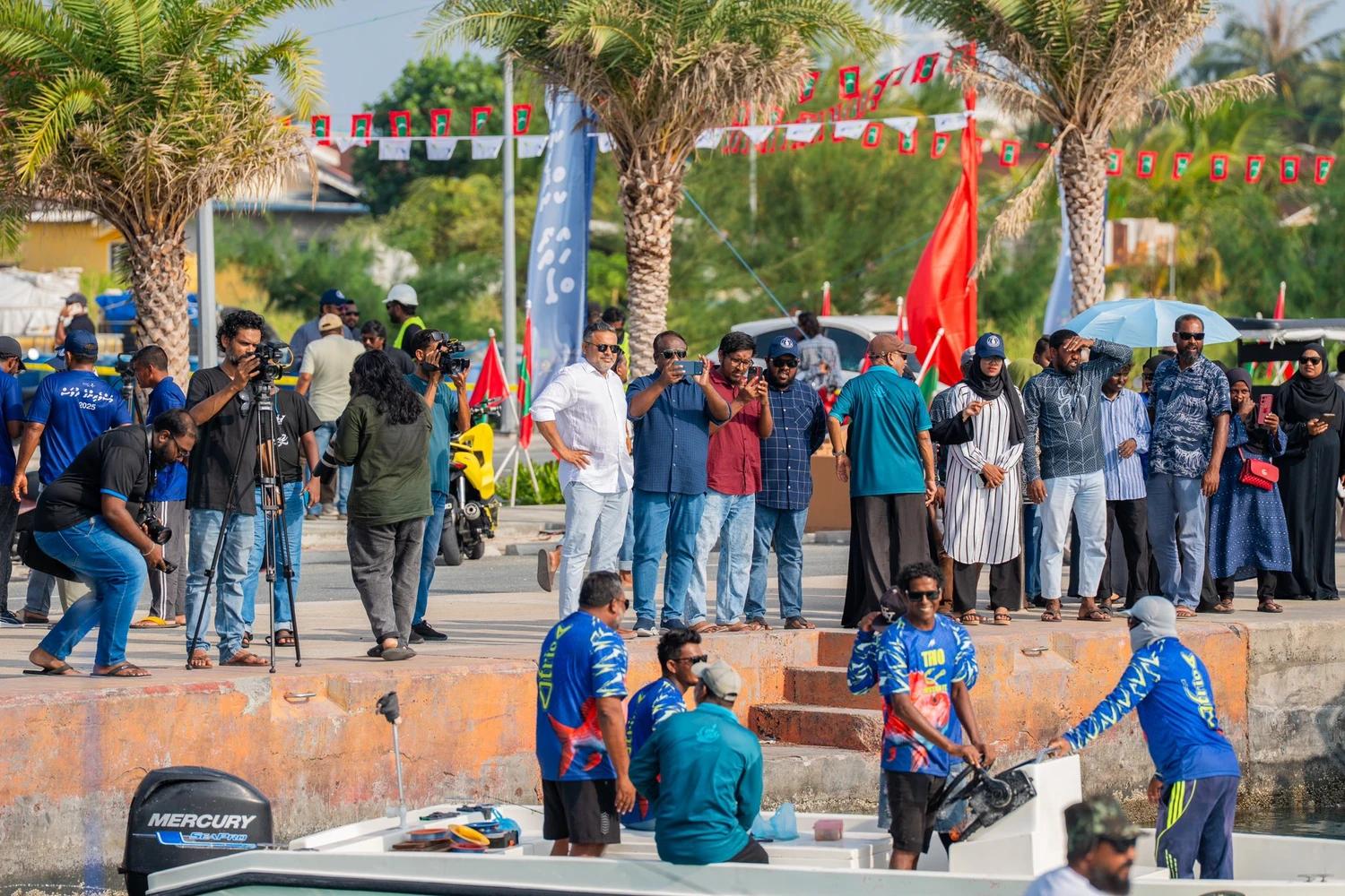 މަސްވެރިންގެ ދުވަސް ރަސްމީކޮށް ފާހަގަކުރުމަށް ބޭނުންވާ ރަށްތަކަށް އެ ފުރުސަތު ހުޅުވާލައިފި