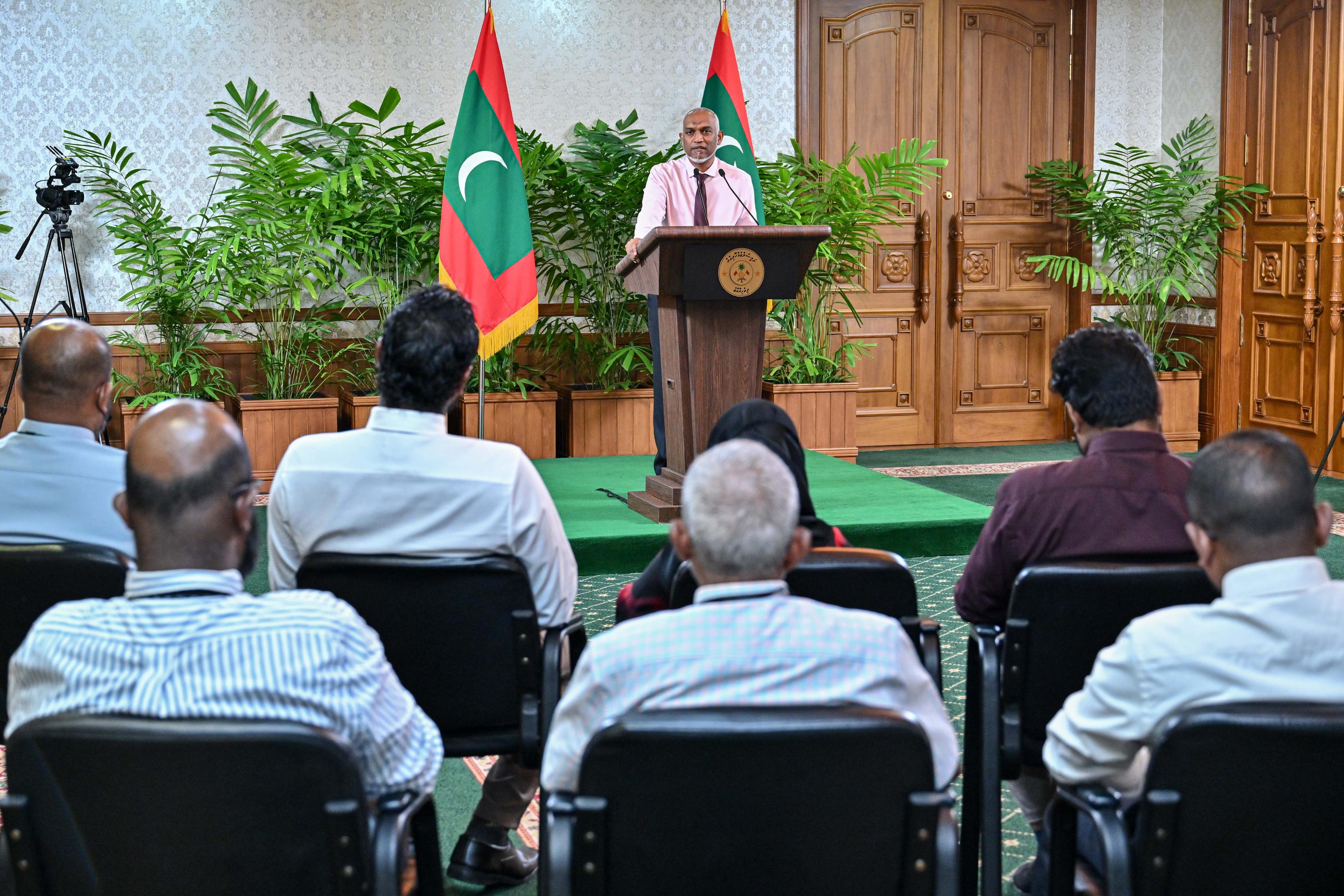 ރާއްޖޭގައި 16 އަހަރުން ދަށަށް ސޯޝަލް މީޑިއާ މަނާކުރަނީ!