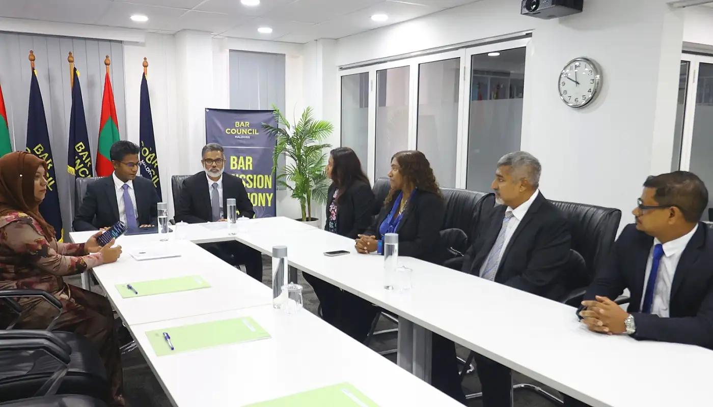 ބާ ކައުންސިލުގެ ދާއިމީ ސަބް ކޮމިޓީތަކުގެ ތެރެއިން ދެ ކޮމިޓީއެއްގެ މެންބަރުކަމަށް ކުރިމަތިލުމަށް ހުޅުވާލައިފި