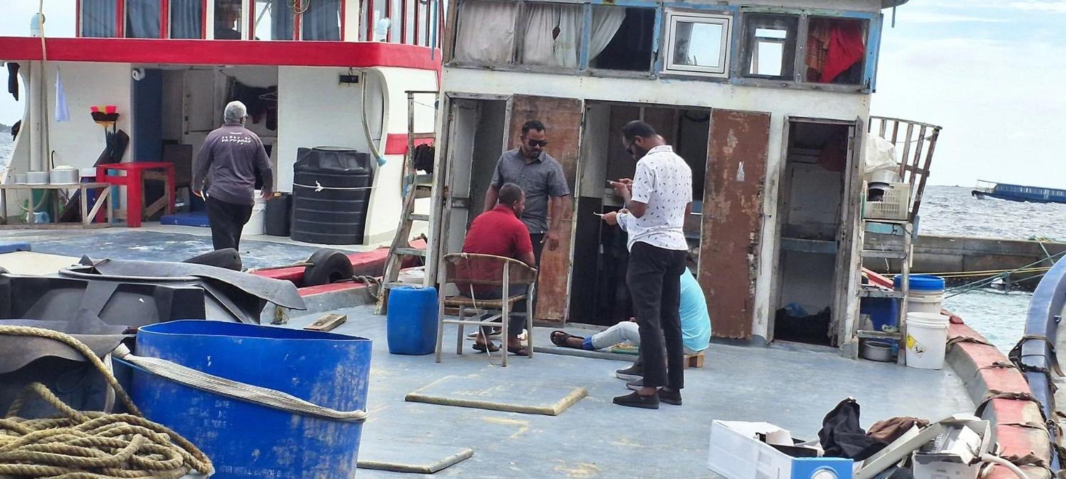 ވިލިމާލެ ފަޅުން ޤަވާއިދާ ޚިލާފުވި 17 އުޅަނދެއް ޖޫރިމަނާ ކޮށްފި