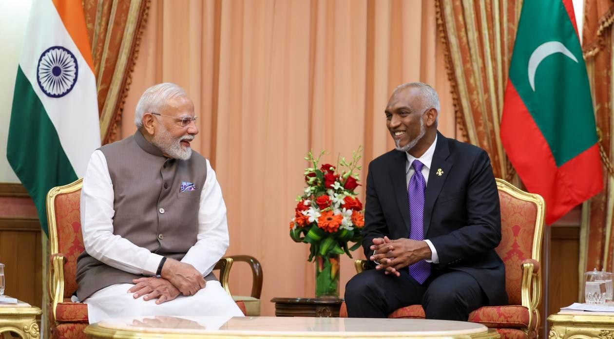 ވިދިވިދިގެން އެންމެ ދިގު މުއްދަތަކަށް ބޮޑުވަޒީރުކަން ކުރެއްވުމުގެ ރެކޯޑާއެކު މޯދީއަށް، ރައީސް ޑރ. މުޢިއްޒުގެ މަރުޙަބާ!
