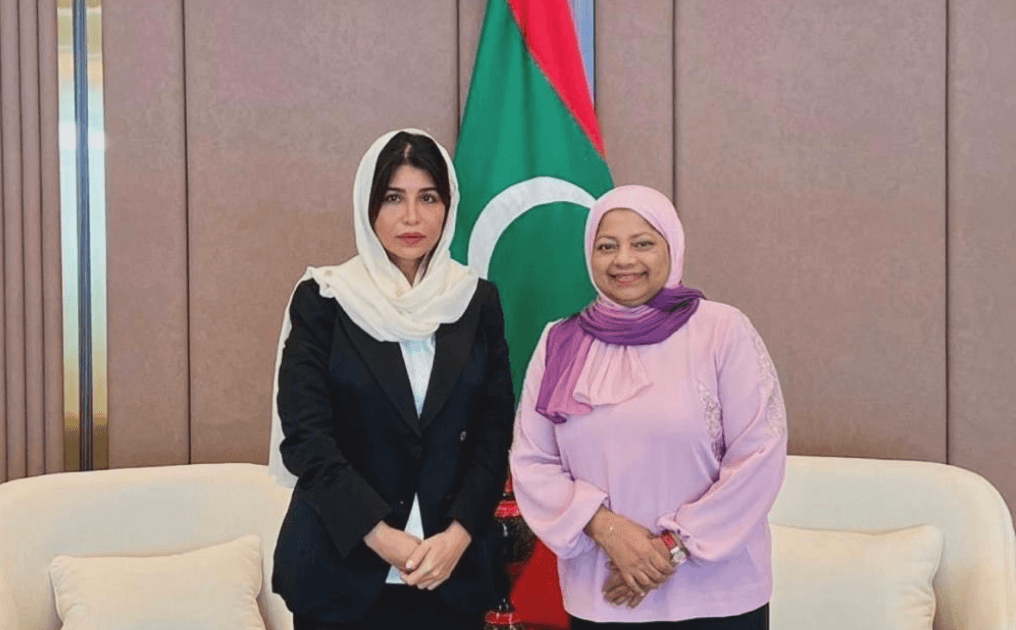 ރާއްޖެއާއި ޔޫއޭއީގެ ގުޅުން އިތުރަށް ބަދަހިކުރުމަށް މަޝްވަރާކޮށްފި
