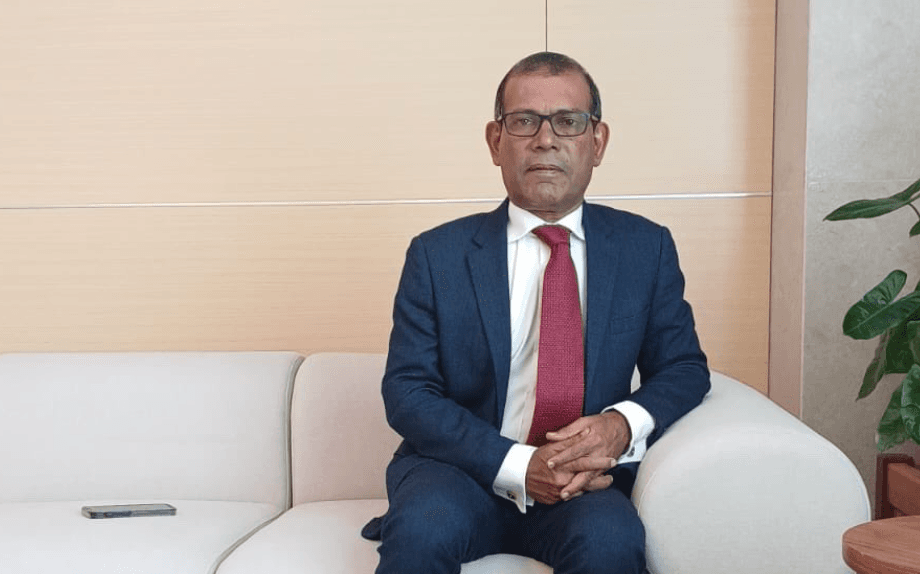 އެމްޑީޕީގެ ޗެއާޕާސަން ރައީސް ނަޝީދު މިއަދު ރަސްމީ ދަތުރުފުޅެއްގައި އިނގިރޭސިވިލާތަށް ފުރާވަޑައިގަންނަވަނީ