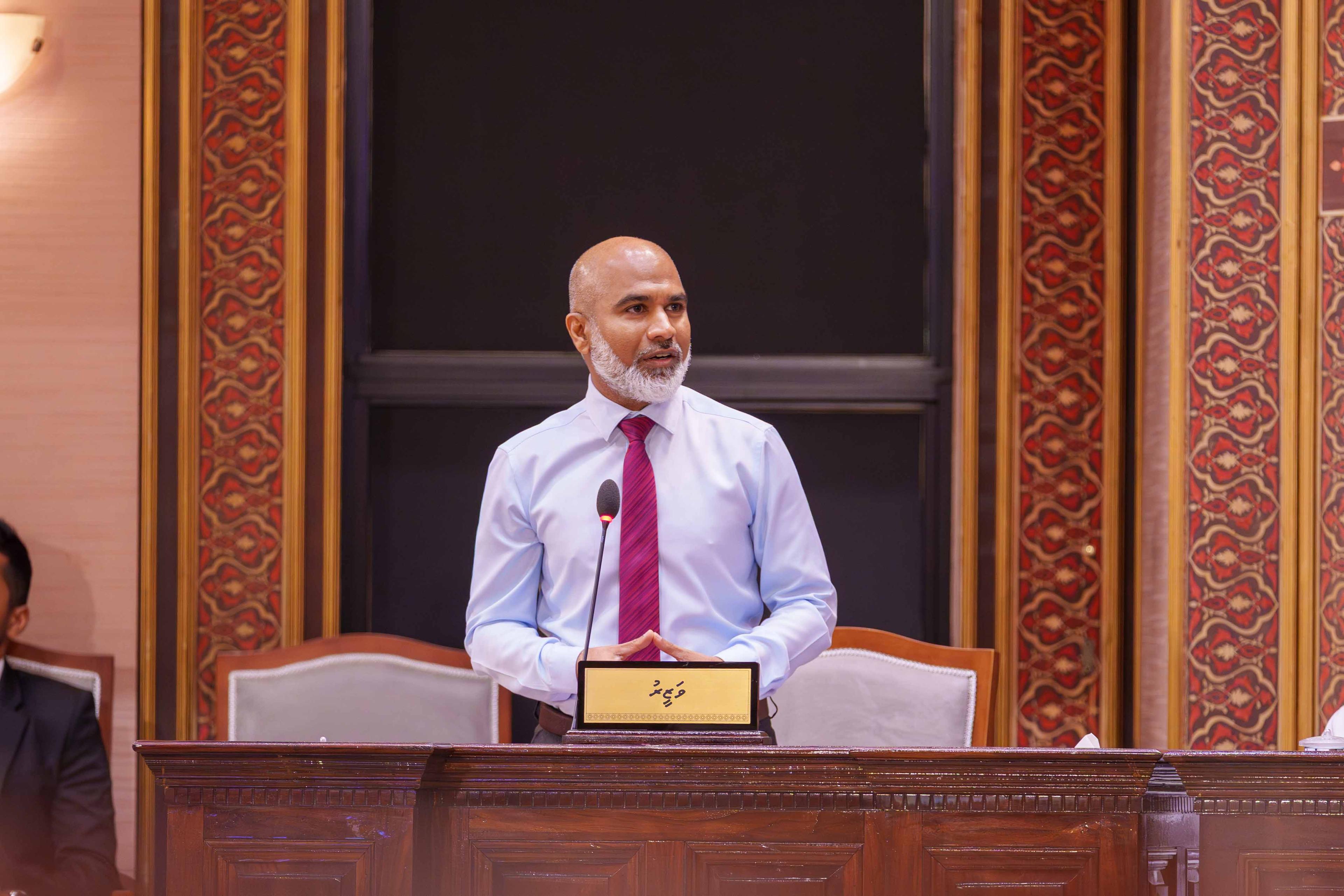 ސްކޫލްތަކުގެ ނަން ބޭނުންކޮށްގެން ޔޫނިއަން އުފެއްދުން ޤާނޫނާ ޚިލާފު - މިނިސްޓަރ