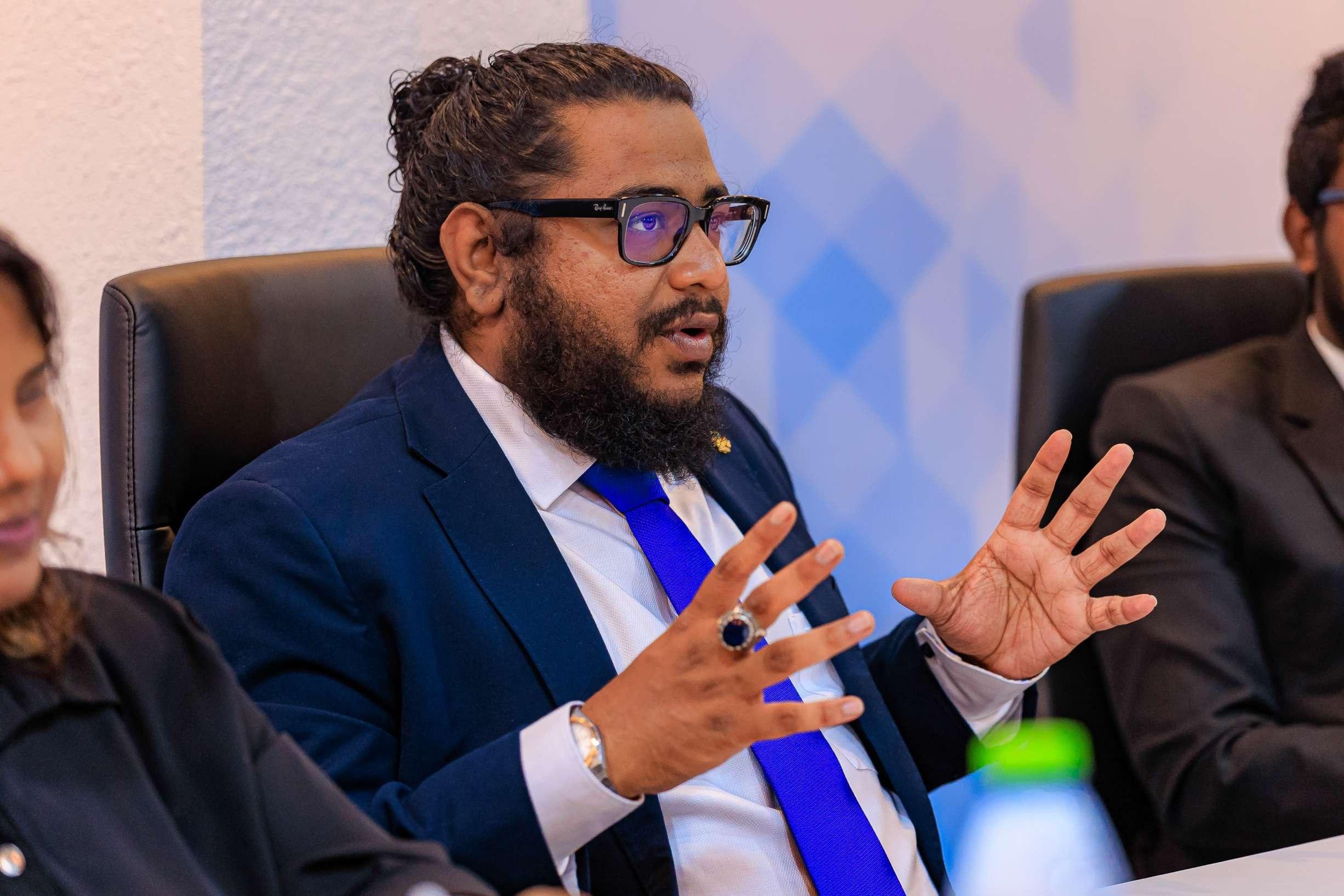 "އެމްވީ ކްރައިސިސް" އަކީ ޝުންބާ ހިންގާ ޕޭޖެއްކަން ސާބިތު ނުވާކަމަށް ކޯޓުން ހުކުމްކޮށްފި