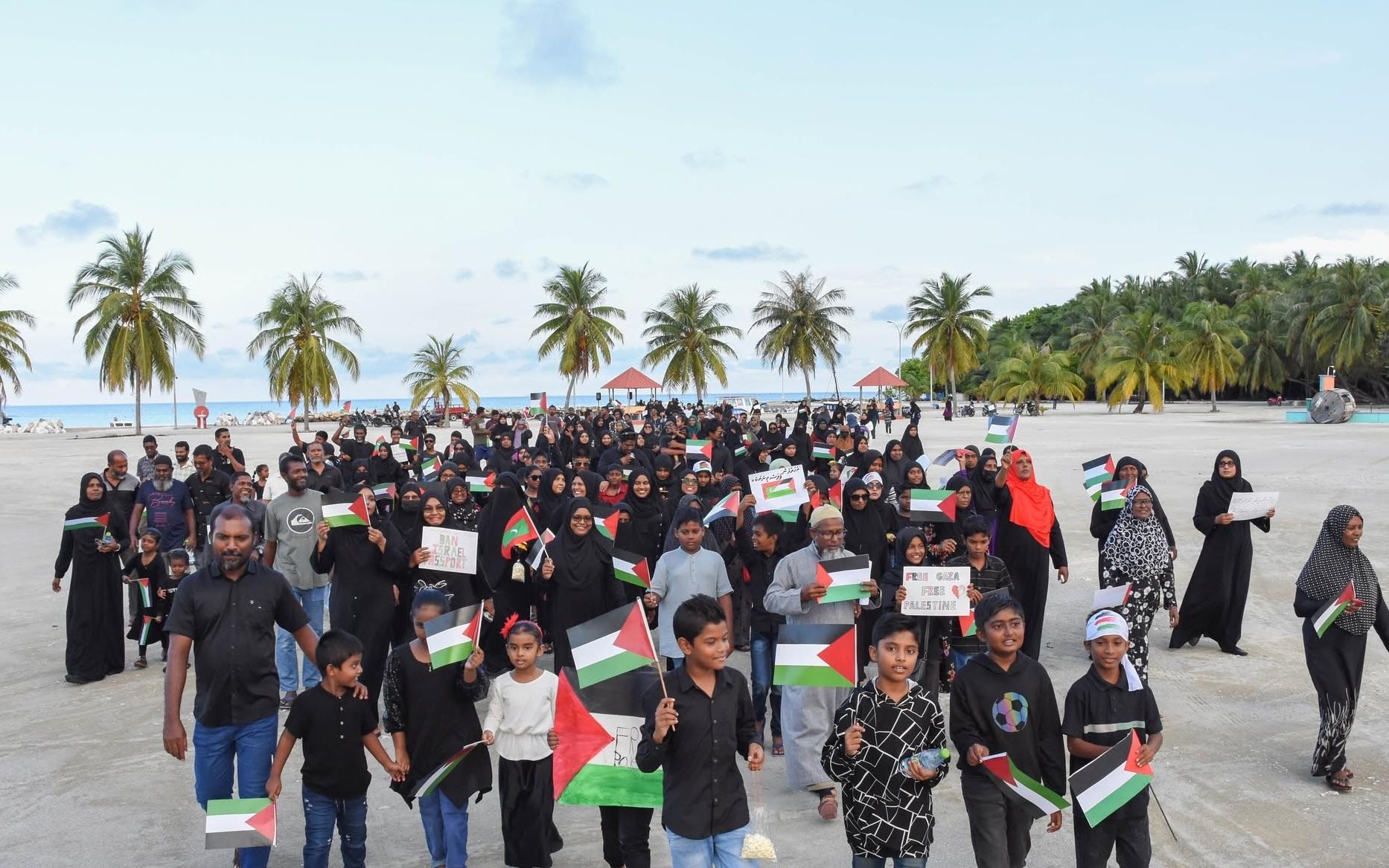 މިނިވަން ދުވަހުގެ މުނާސަބަތުގައި "ފަލަސްޠީނާއެކު ރ. ވާދޫ" ހިނގާލުން ބާއްވަނީ