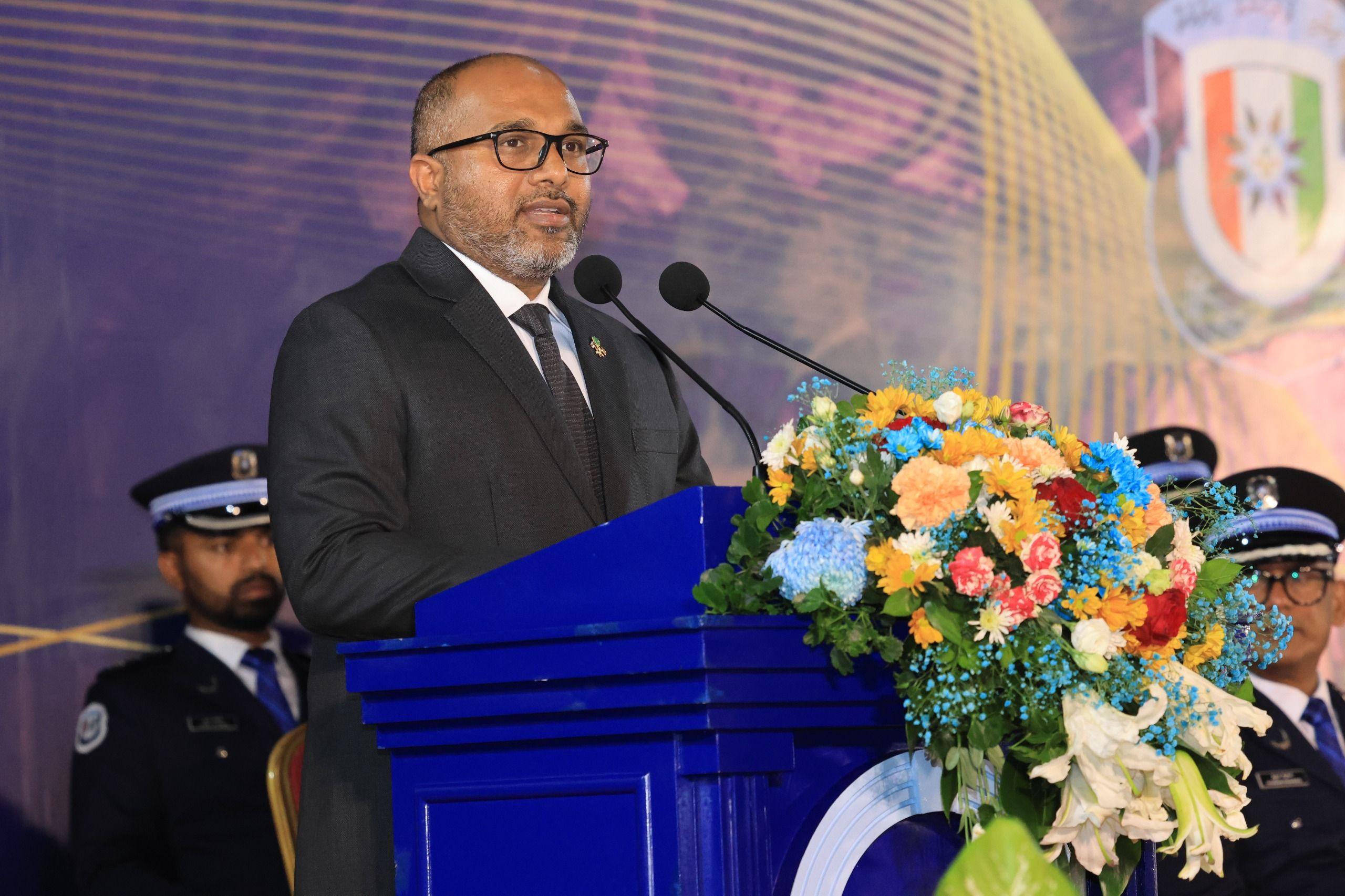 ރާއްޖޭގެ ދާޚިލީ ސަލާމަތަށް އޮތް އެންމެ ބޮޑު ހުރަހަކީ މަސްތުވާތަކެތި: ވަޒީރު ޢަލީ އިޙްސާން