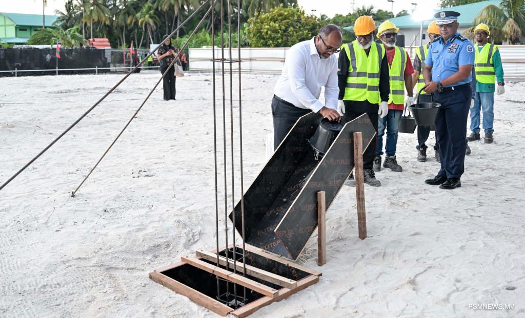 މުލަކު ފުލުހުންގެ މަރުކަޒުގެ ސްޓްރަކްޗާ މަސައްކަތް ފަށައިފި