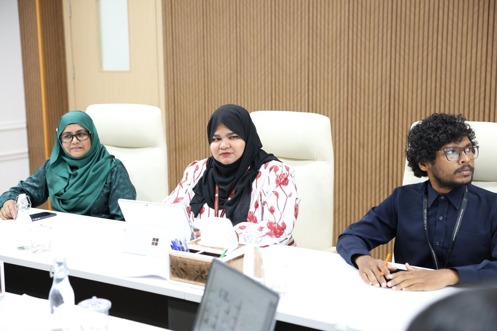 ސިޔާސަތު ކަނޑައެޅުމުގެ އަންހެނުންގެ މަންސަ އިފްތިތާޙުކޮށްފި