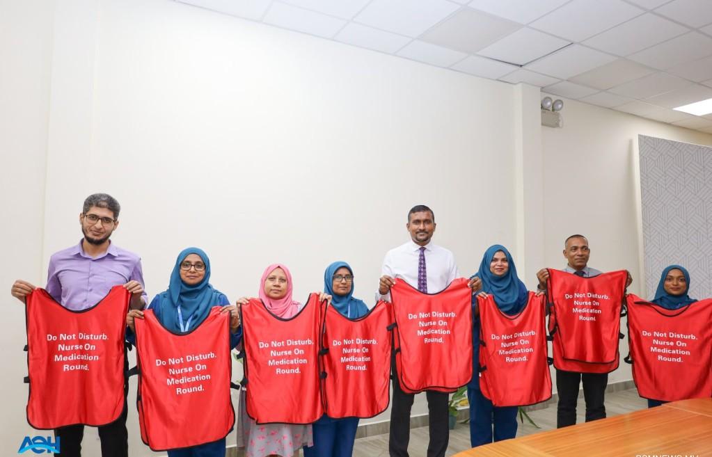 ރާއްޖޭގެ ފުރަތަމަ "މެޑިކޭޝަން ސޭފްޓީ ޖެކެޓް" އޭއީއެޗްއިން ތައާރަފްކޮށްފި