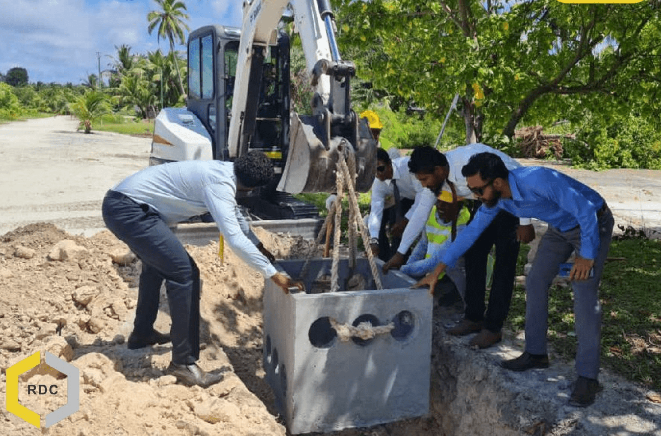 ގދ ގައްދޫގެ ރިންގުރޯޑު ހެދުމުގެ އަަމަލީ މަަސައްކަތް ފަށައިފި