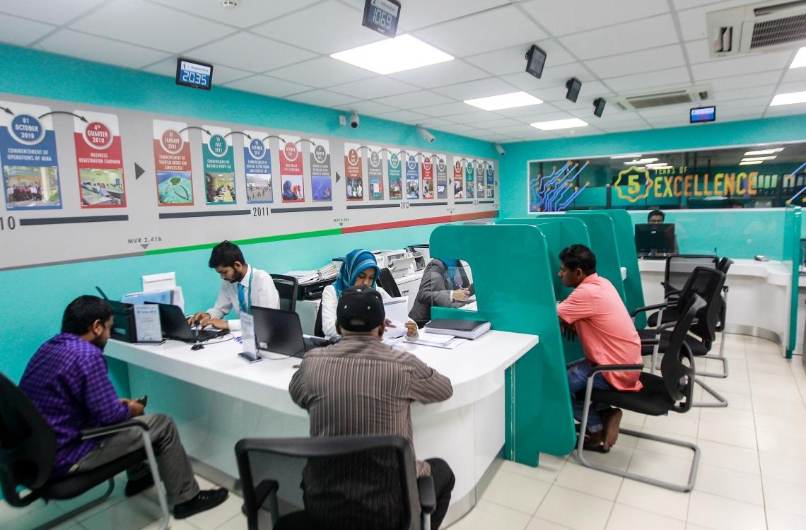 ދައުލަތުގެ އާމްދަނީ 37.7 އިންސައްތަ ދަށަށް! 