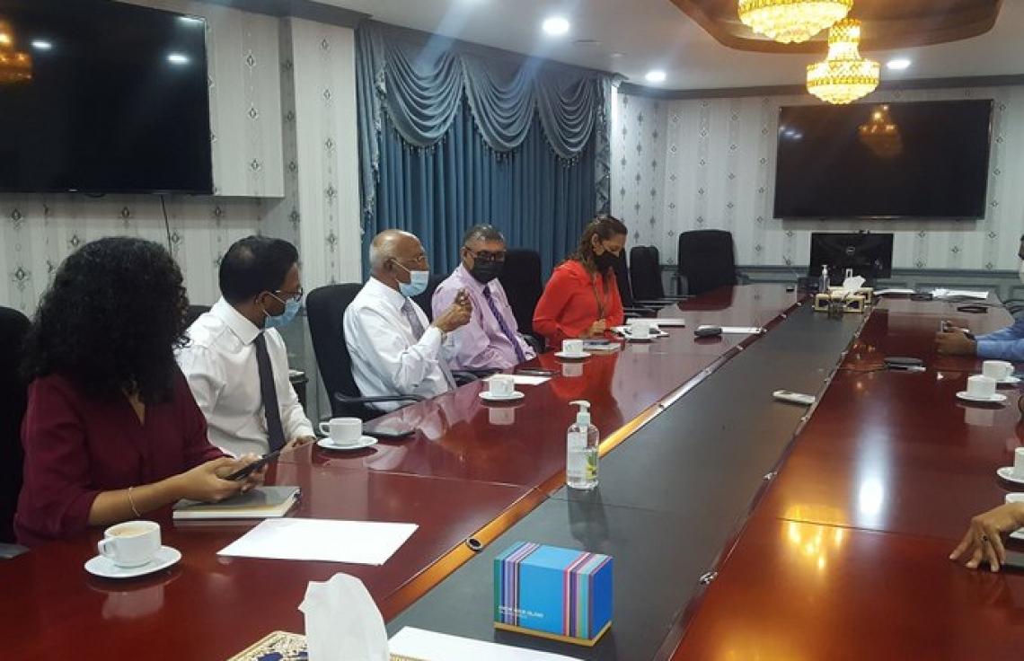 މީޑިއާތަކަށް ހަމަހަމަ ފުރުޞަތު ނުދޭ މައްސަލާގައި، އެމްއެމްސީން ހެލްތު މިނިސްޓަރާއި ބައްދަލު ކޮށްފި