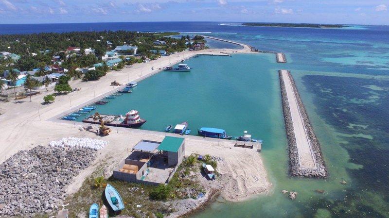 މަޑަވެލި ސިއްޙީ މަރުކަޒުގައި ފައިބަރ ނެޓްވޯޓު އެޅުމަށް ކޯރުކޮންނާނެ ބަޔަކު ހޯދަނީ