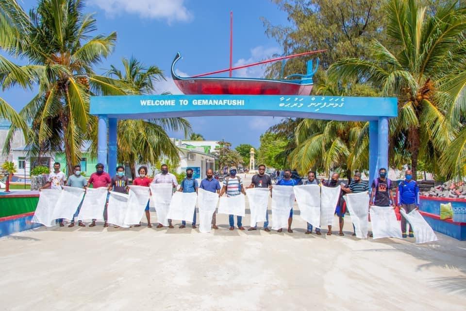 “ސާފު ކަނޑުފަރު”ގެ ނަމުގައި ޕްލާސްޓިކާއި ދެކޮޅަށް ކެމްޕެއިނެއް!