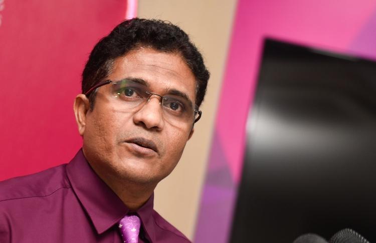 ޝަރީއަތް ނިމެންދެން ނިހާންގެ ޕާސްޕޯޓް ހިފަހައްޓައިފި