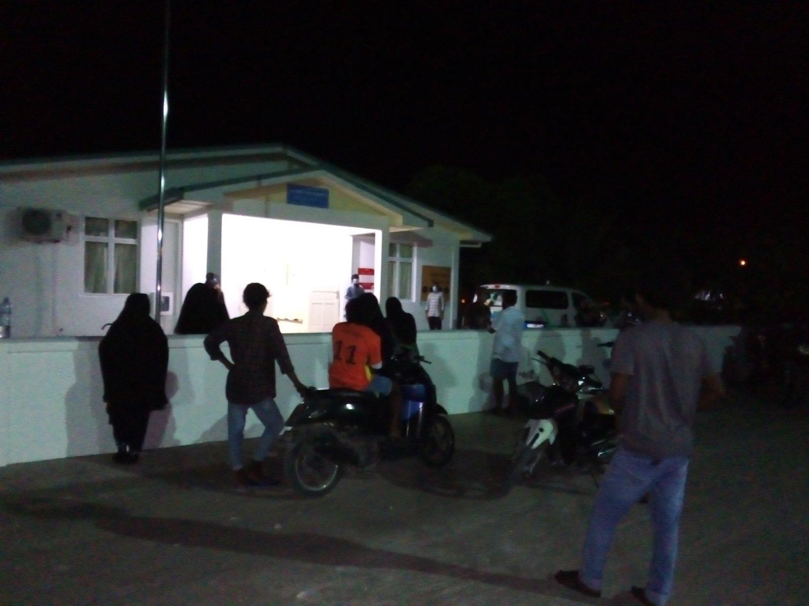 ކޮނޑޭގައި އުމުރުން ދުވަސްވީ ބަލި މީހަކު އާސަންދަ ހަމަނުޖެހި ހާލު ސީރިއަސްވަނީ