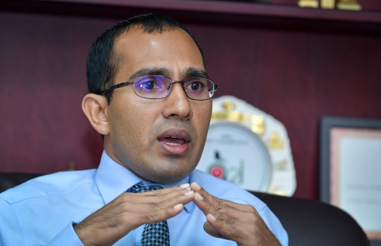 އިތުބާރު ނެތުމުން މަލީހު މިނިސްޓަރު ކަމުން ވަކިކޮށްފި