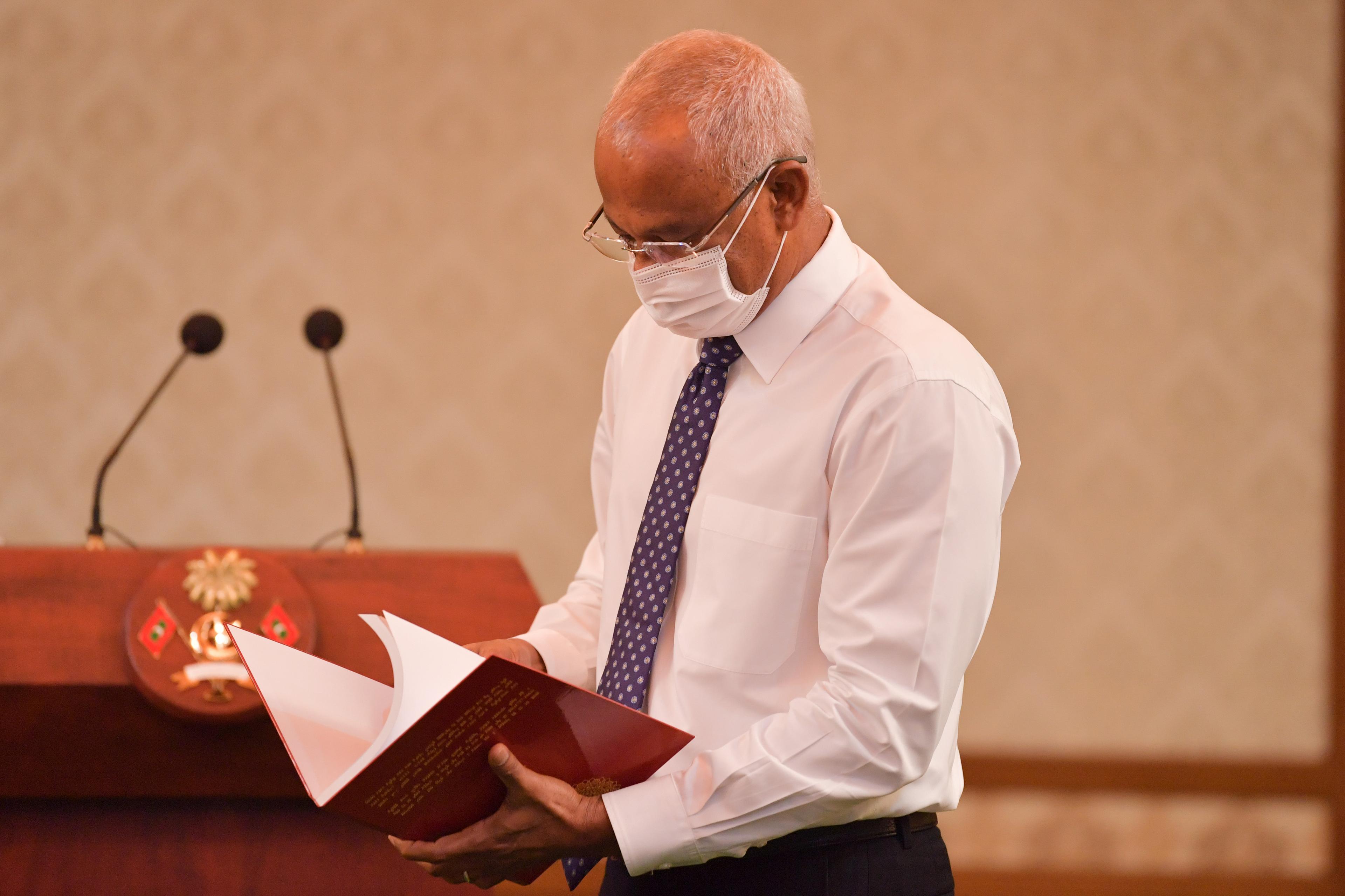 ތާރީޚު ދިރާސާކުރުމަކީ ދަރިވަރުންގެ ކޮނޑުގައި އެޅިފައިވާ ވަރަށް މުހިންމު ޤައުމީ މަސައްކަތެއް - ރައީސް