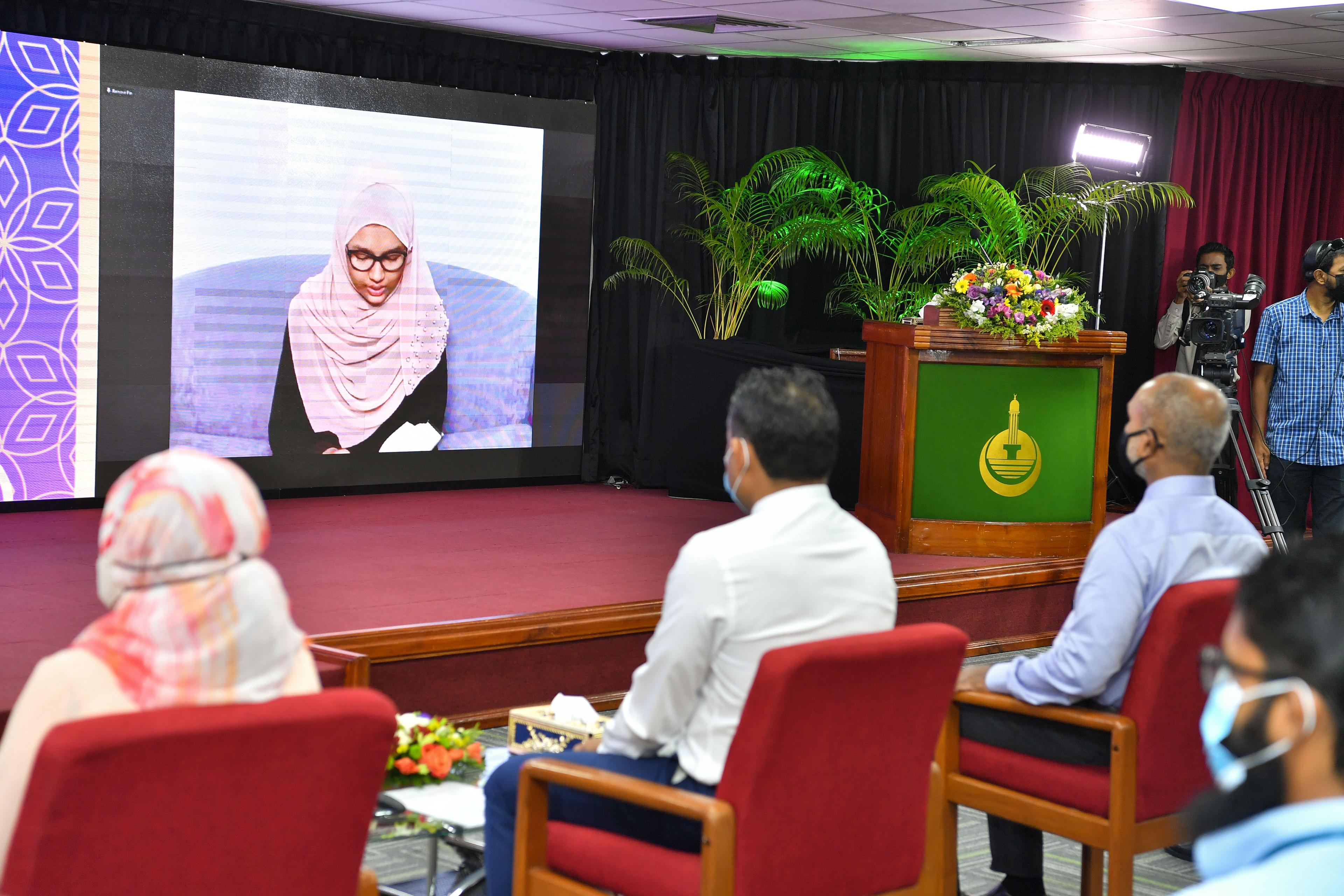 ބޭރުގައި ތިބި ދިވެހިންނަށް ގުރުއާން އުނގަންނައިދޭ ޕްރޮގްރާމް ފަށައިފި