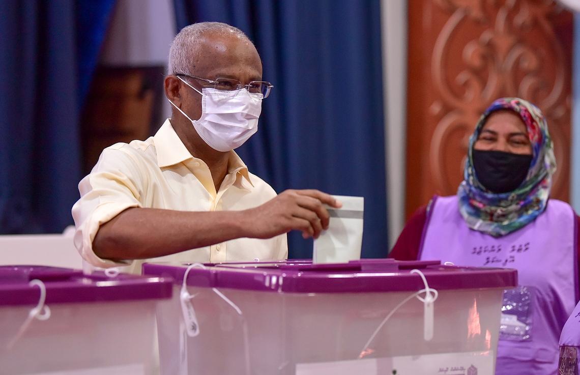 އެންމެވެސް ވޯޓު ލެއްވުމަށް ރައީސް އެދިވަޑައިގެންފި
