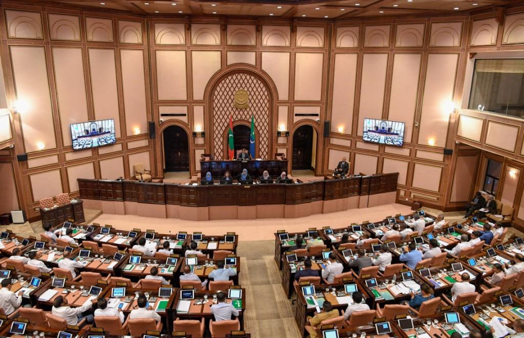 ސްކޫލް ޗުއްޓީއާއި އެއްގޮތް ކުރަން މަޖިލިސް ޗުއްޓީއަށްދާ ދުވަސްތަކަށް ބަދަލު ގެނެސްފި